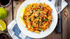 Köstliches Rezept: Schnelle spanische Paella mit Meeresfrüchten